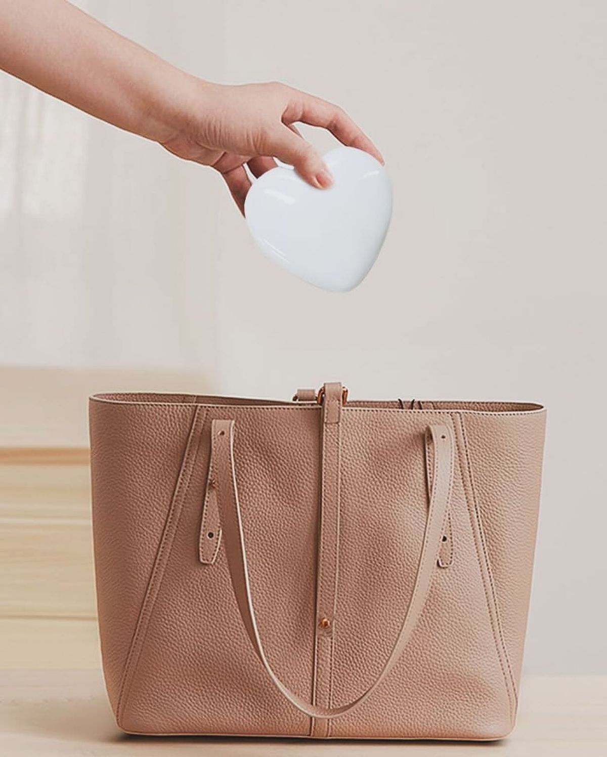 Heart shape purse light